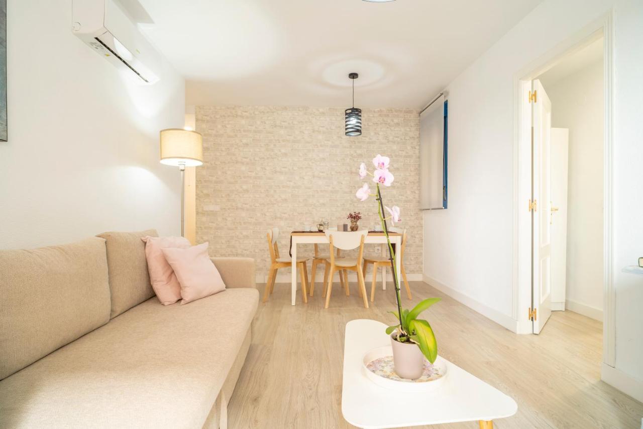 Apartamento Malaga Beach - Center B&C Dış mekan fotoğraf
