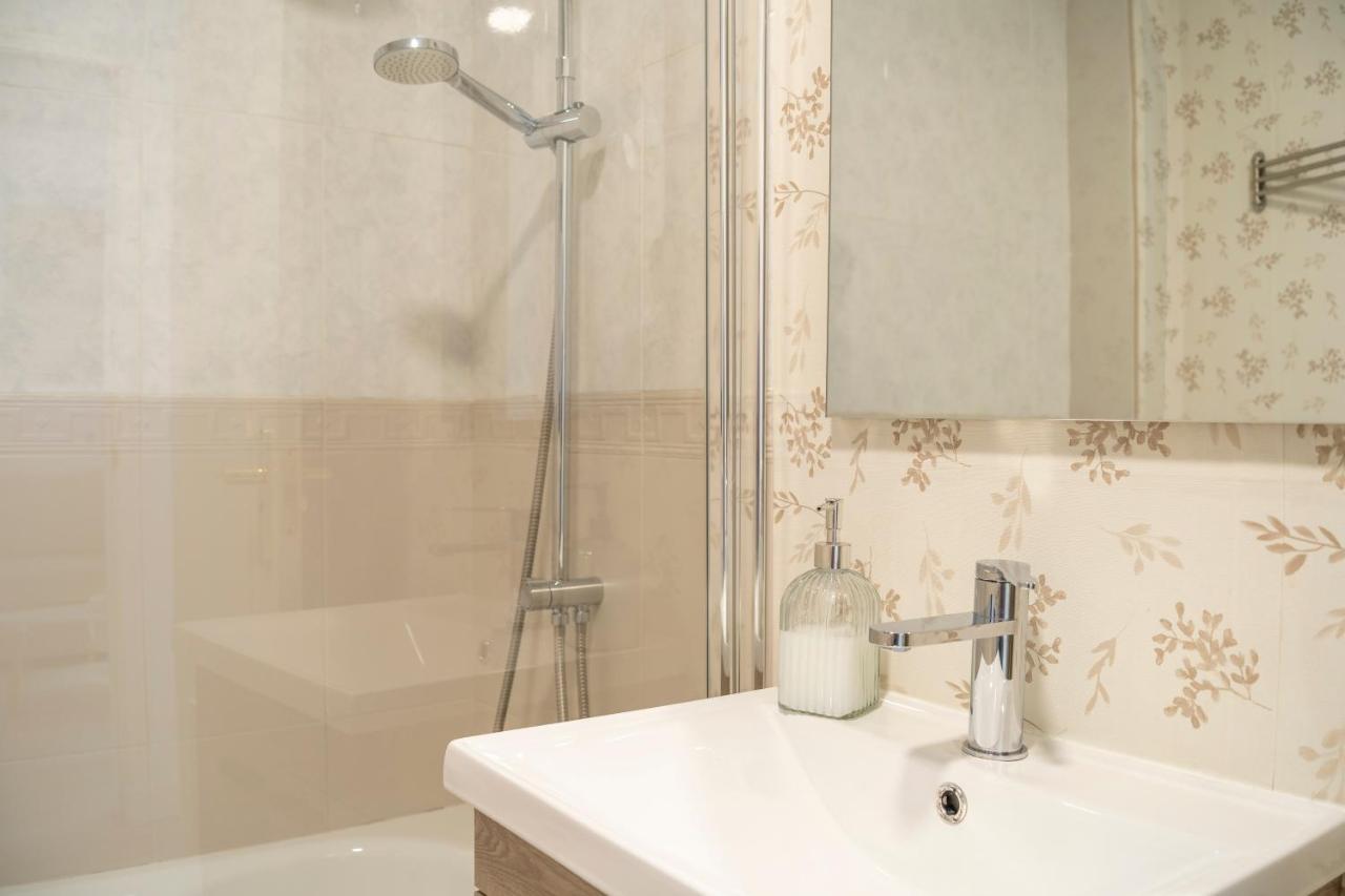 Apartamento Malaga Beach - Center B&C Dış mekan fotoğraf